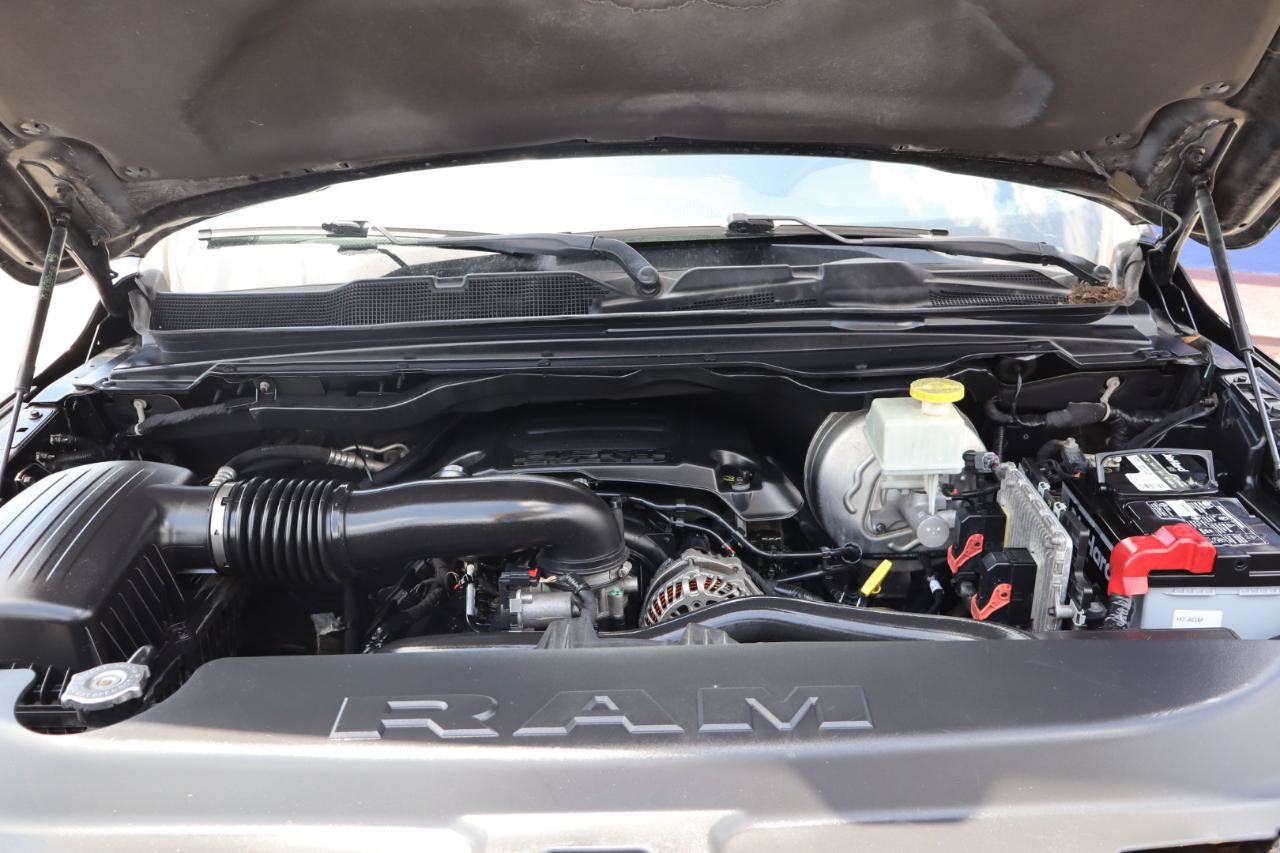 Used 2019 RAM 1500 Big Horn AWD/4WD image 32