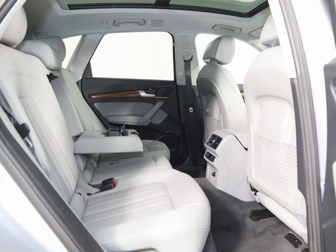 Used 2022 Audi Q5 2.0T Premium Plus image 13