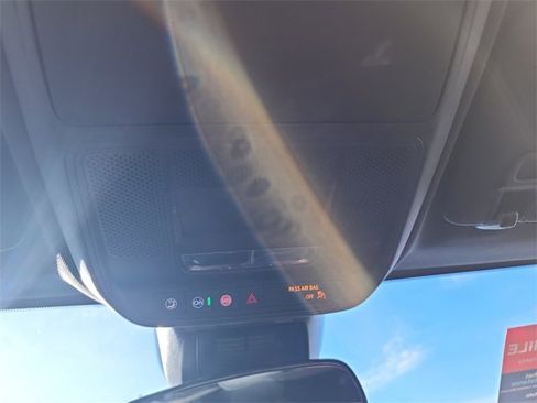 New 2026 Chevrolet Equinox LT image 21