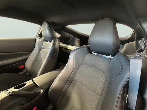 Used 2025 Nissan Z Performance w/ Floor Mat Package RWD image 24