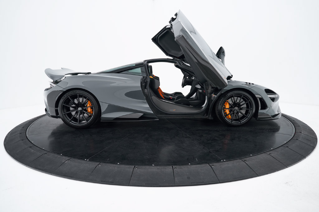 Used 2021 McLaren 765LT RWD image 30