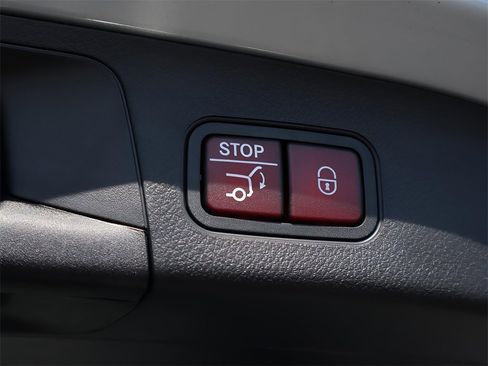 New 2026 Mercedes-Benz GLA 250 4MATIC image 19