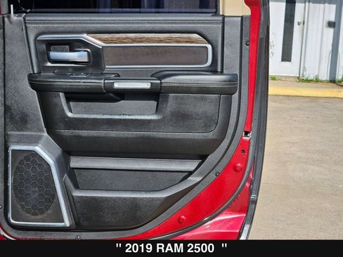 Used 2019 RAM 2500 Laramie AWD/4WD image 27