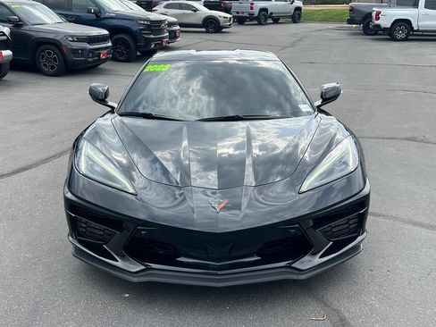 Used 2023 Chevrolet Corvette Stingray Preferred Cpe w/ Z51 Performance Package RWD image 4