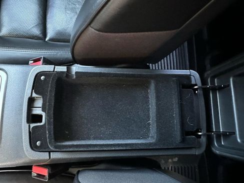 Used 2018 Jeep Grand Cherokee Overland image 31