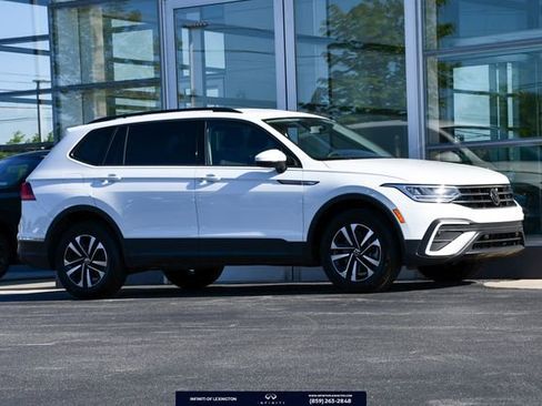 Used 2022 Volkswagen Tiguan S FWD image 1