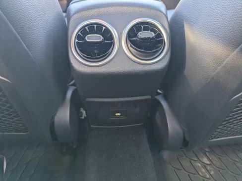 Used 2024 Mercedes-Benz CLA 250 image 14