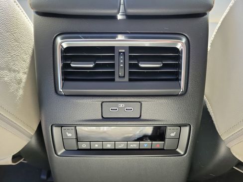 New 2026 MAZDA CX-70 3.3 Turbo w/ Preferred Package image 16