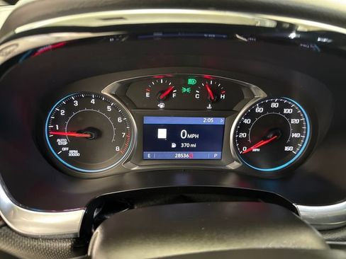 Used 2023 Chevrolet Traverse RS AWD/4WD image 15