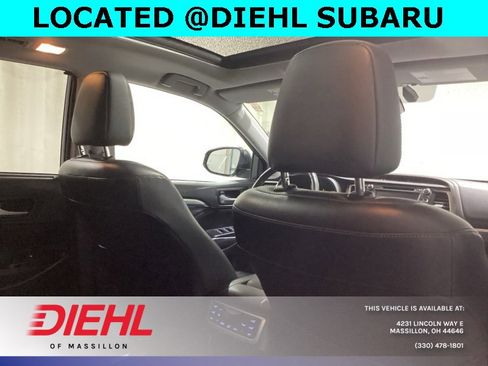 Used 2018 Toyota Highlander Limited Platinum image 12