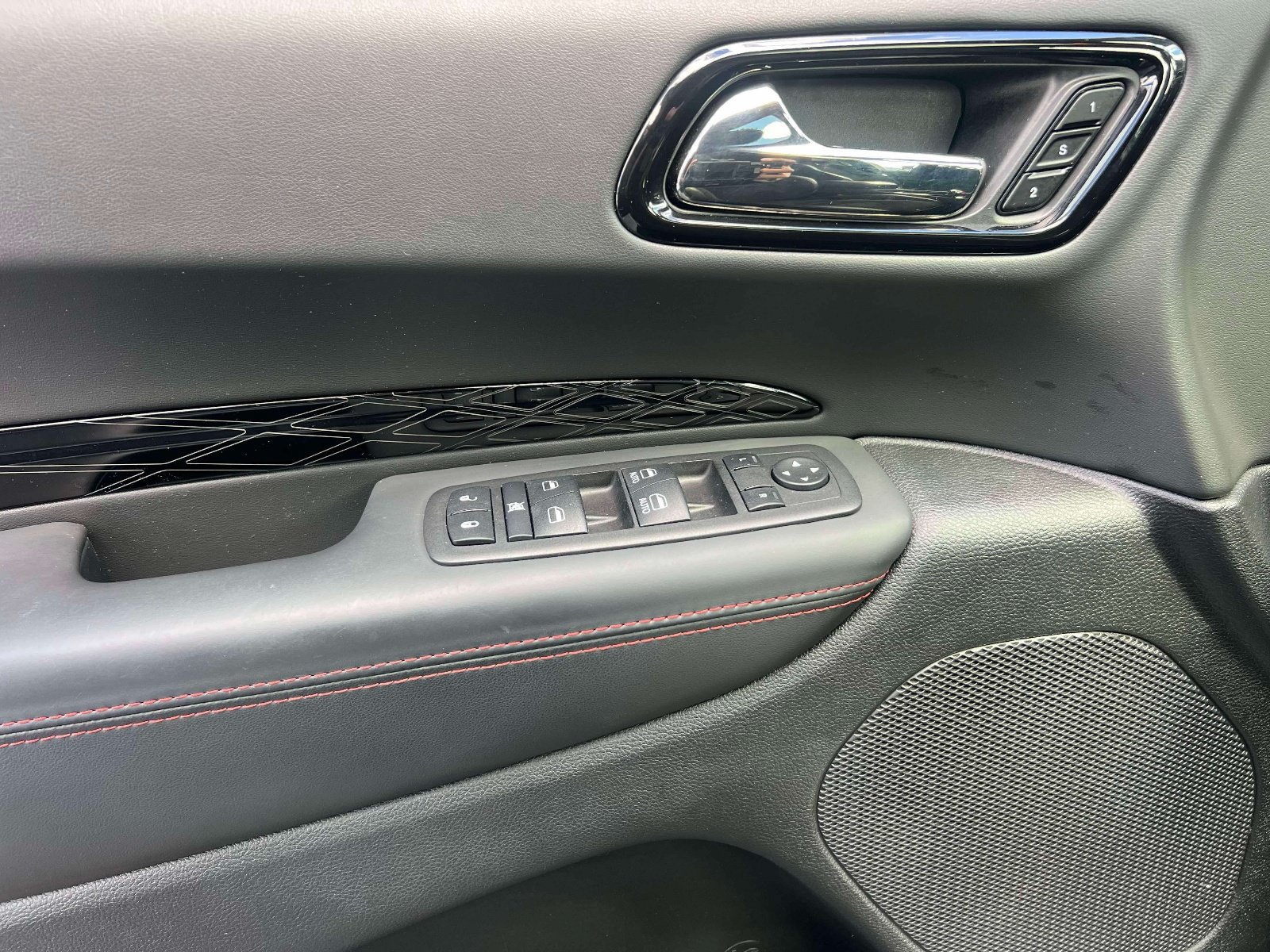 Certified 2025 Dodge Durango GT AWD/4WD image 17