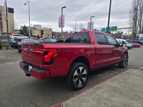 Used 2025 Ford F150 Lightning Platinum image 5