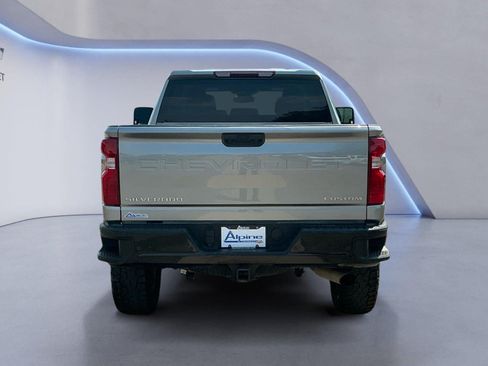 Used 2024 Chevrolet Silverado 2500 Custom w/ Custom Convenience Package AWD/4WD image 4