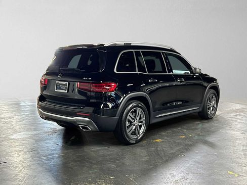 Certified 2026 Mercedes-Benz GLB 250 4MATIC image 4