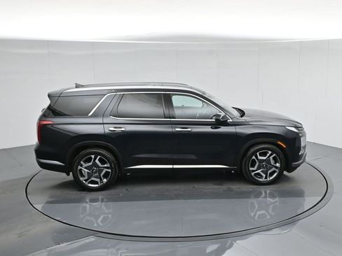 Used 2023 Hyundai Palisade Limited w/ Cargo Package image 42