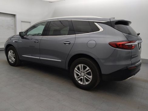 Used 2021 Buick Enclave Essence FWD image 3