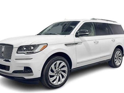 Used 2024 Lincoln Navigator Premiere image 5