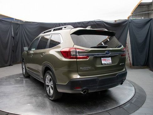 Used 2024 Subaru Ascent Premium w/ Convenience Package image 10