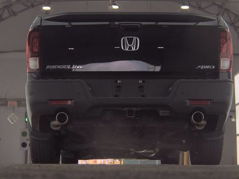 Used 2023 Honda Ridgeline Black Edition image 5