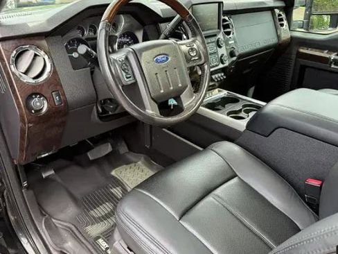 Used 2016 Ford F250 Platinum AWD/4WD image 9