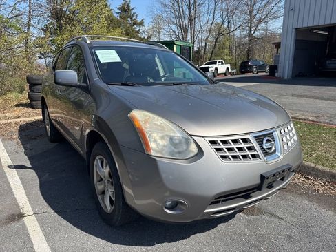 Used 2010 Nissan Rogue SL w/ Premium Pkg image 1