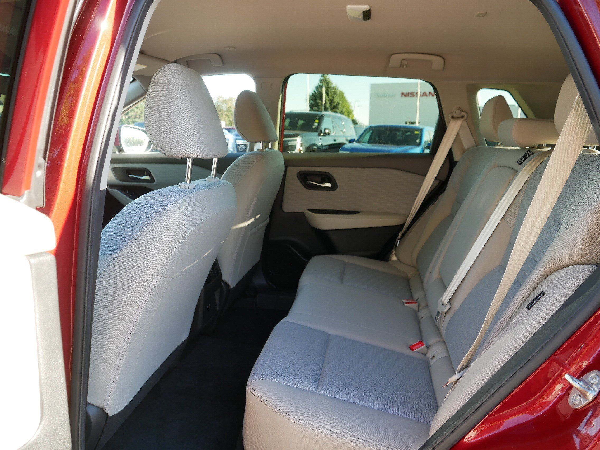 Certified 2023 Nissan Rogue SV AWD/4WD image 35