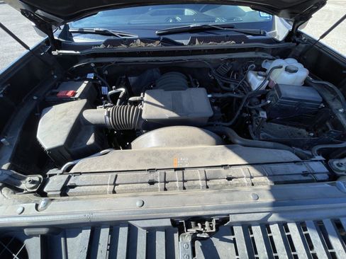 Used 2024 Chevrolet Silverado 2500 Custom w/ Custom Value Package image 47