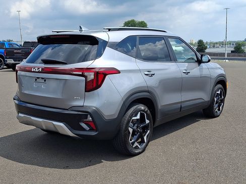 Used 2026 Kia Seltos S AWD/4WD image 6