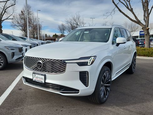 New 2026 Volvo XC90 B6 Ultra w/ Protection Package image 2