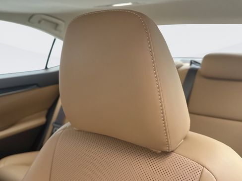 Used 2018 Lexus ES 350 w/ Navigation System Package image 8