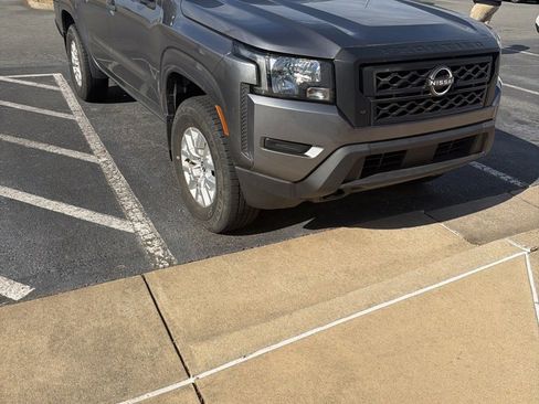 Used 2022 Nissan Frontier S w/ Technology Package image 2