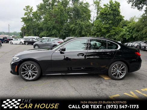 Used 2020 BMW 330i xDrive Sedan w/ Driving Assistance Package AWD/4WD image 3