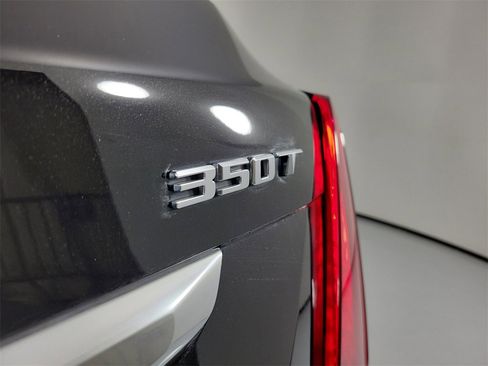 Certified 2023 Cadillac XT5 Luxury image 5