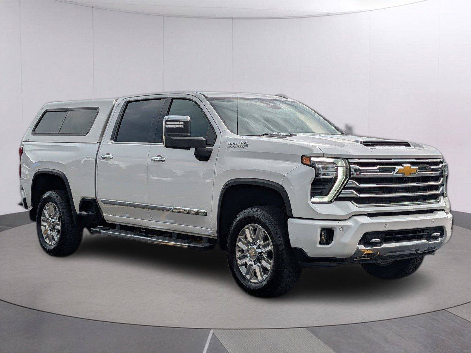 Used 2024 Chevrolet Silverado 2500 High Country AWD/4WD image 8