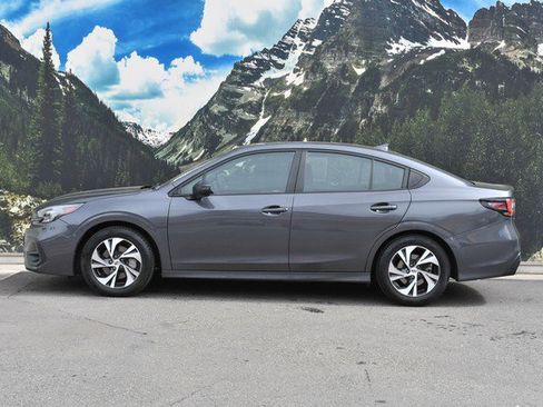 Used 2023 Subaru Legacy Premium image 7