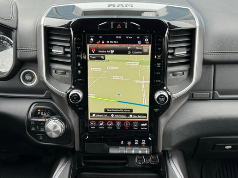 Used 2020 RAM 1500 Laramie image 19