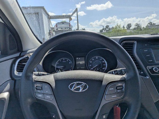 Used 2018 Hyundai Santa Fe Sport FWD image 19