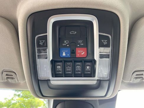 Used 2023 RAM 1500 Limited AWD/4WD image 26