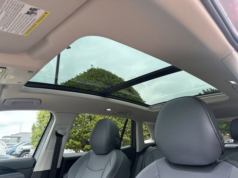 New 2026 Volkswagen Tiguan SE AWD/4WD image 24