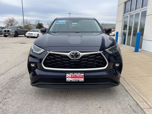 Used 2023 Toyota Highlander L image 3