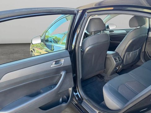 Used 2019 Hyundai Sonata SEL FWD image 14