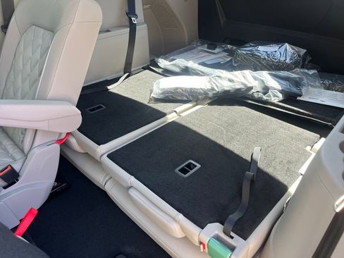 New 2026 Volkswagen Atlas SEL Premium R-Line image 19