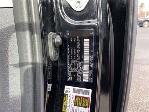 Used 2022 Toyota Sienna XLE image 35