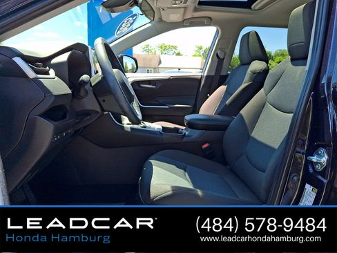 Used 2025 Toyota RAV4 XLE w/ Convenience Package AWD/4WD image 14