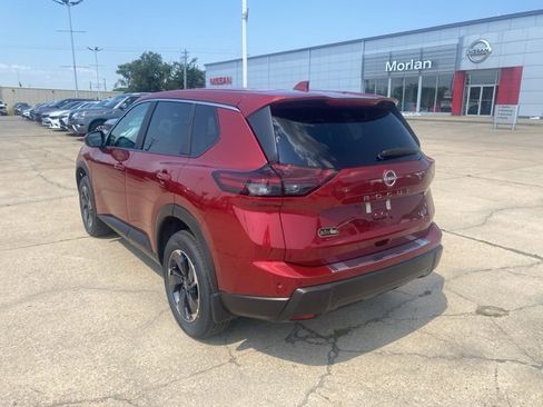 New 2026 Nissan Rogue SV image 4