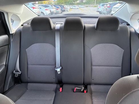 Used 2023 Kia Forte LXS w/ LXS Technology Package FWD image 13