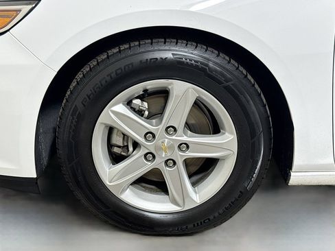 Certified 2024 Chevrolet Malibu LT FWD image 28