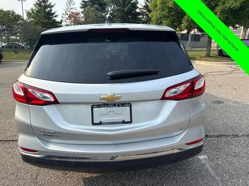 Used 2020 Chevrolet Equinox LT FWD image 9