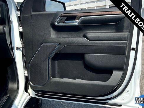 Used 2024 Chevrolet Silverado 1500 LT Trail Boss w/ Protection Package image 27
