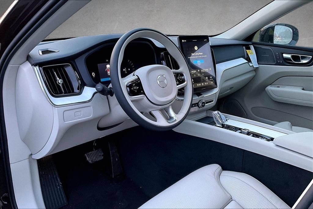 New 2026 Volvo XC60 B5 Ultra w/ Protection Package Premier AWD/4WD image 7